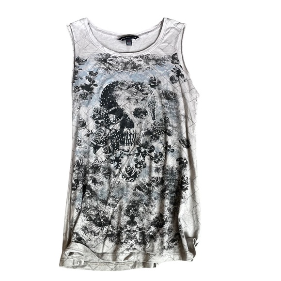 Rock and Republic Gray Grunge Punk Y2K Gothic Skull Print Tattoo Style Tank Top - Picture 3 of 7